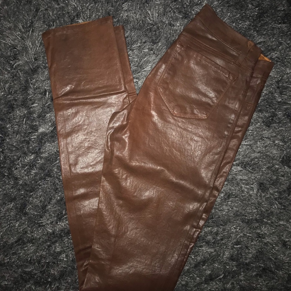 🆕 with no tags!  J Brand Pencil Leg Waxed Jeans
